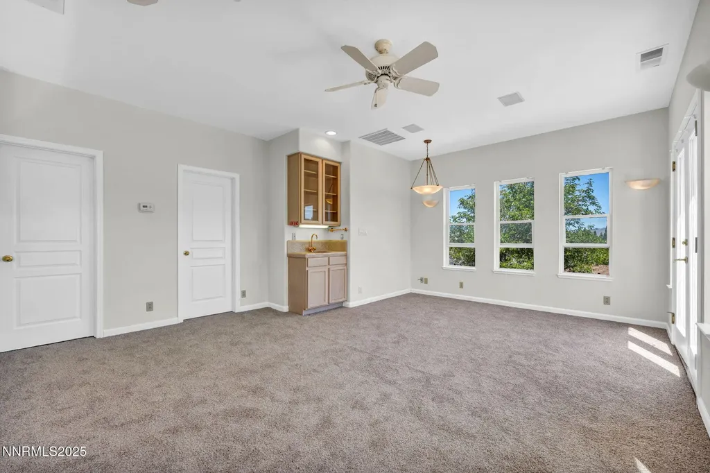 1425 Julie Reno NV 89509