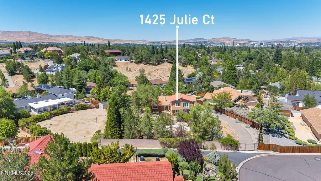 1425 Julie Reno NV 89509