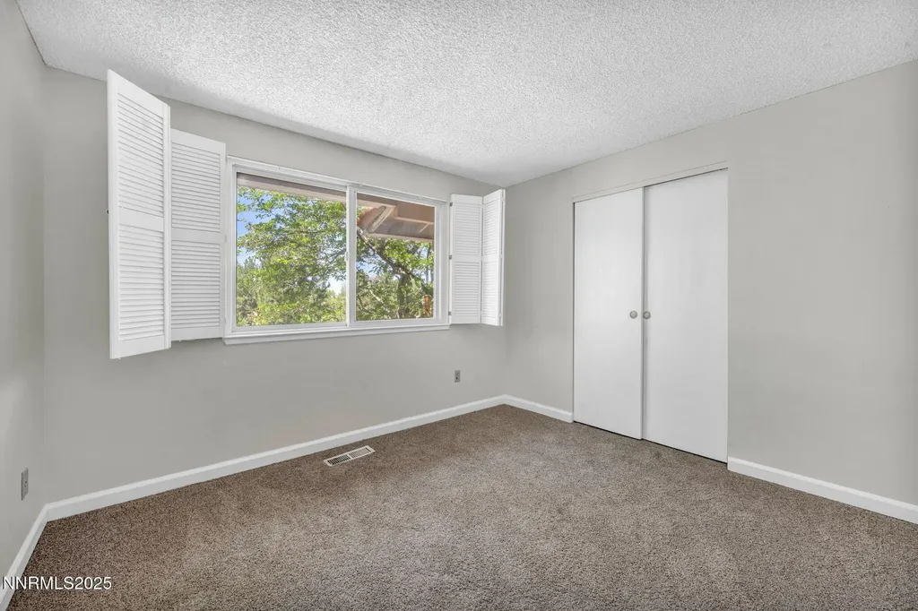 1425 Julie Reno NV 89509