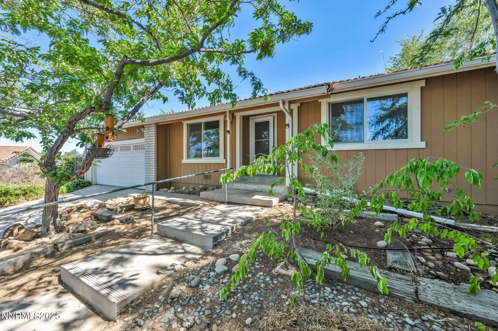 1425 Julie Reno NV 89509