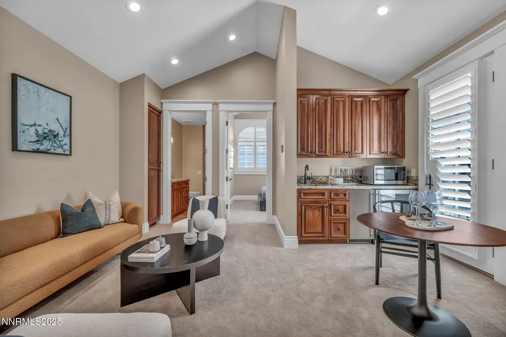 6145 Triple Crown Reno NV 89511