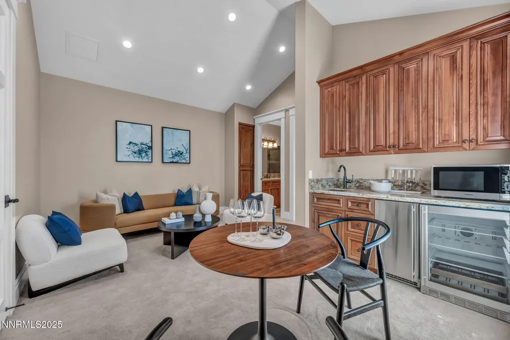 6145 Triple Crown Reno NV 89511