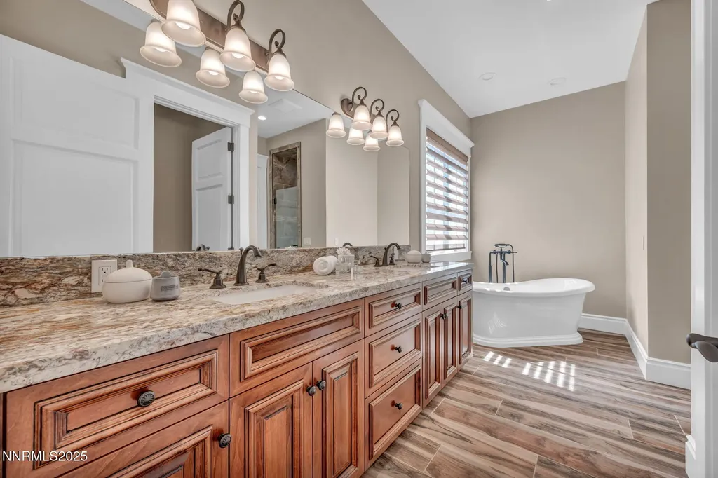 6145 Triple Crown Reno NV 89511