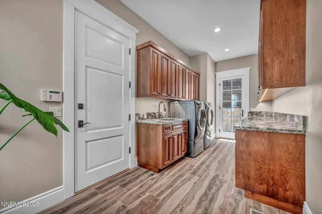 6145 Triple Crown Reno NV 89511