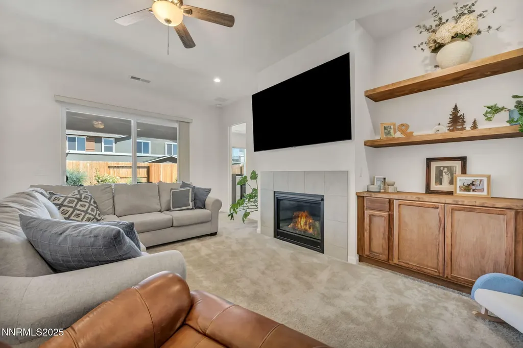 2180 Snoqualmie Sparks NV 89436