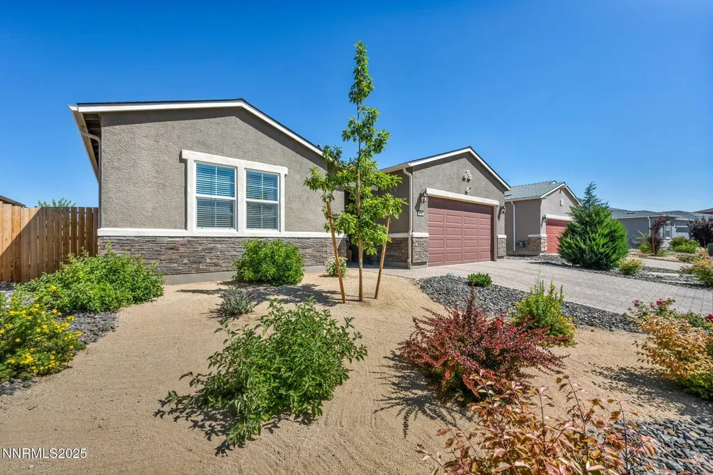 2180 Snoqualmie Sparks NV 89436