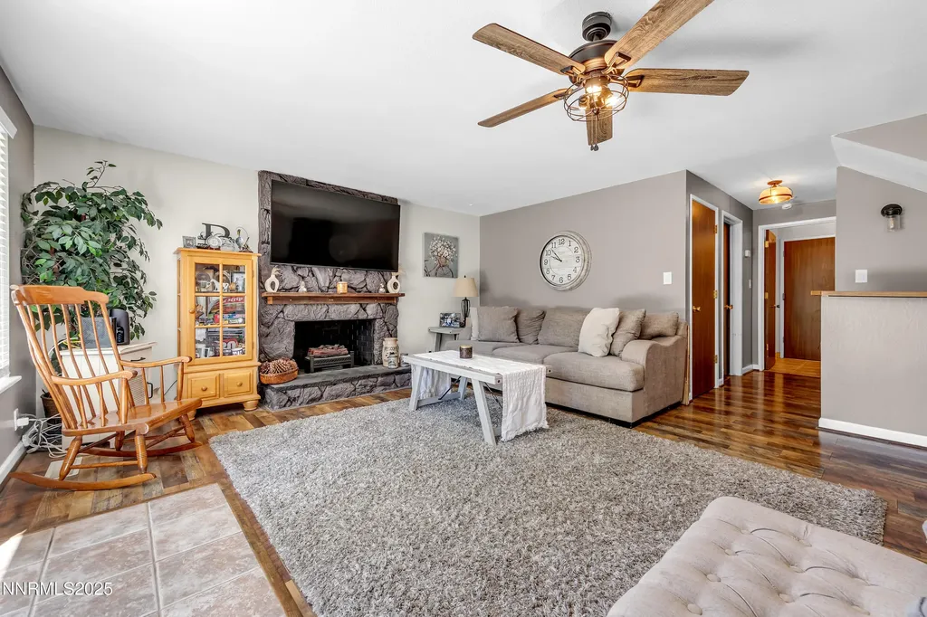 4210 Bismarck Reno NV 89502