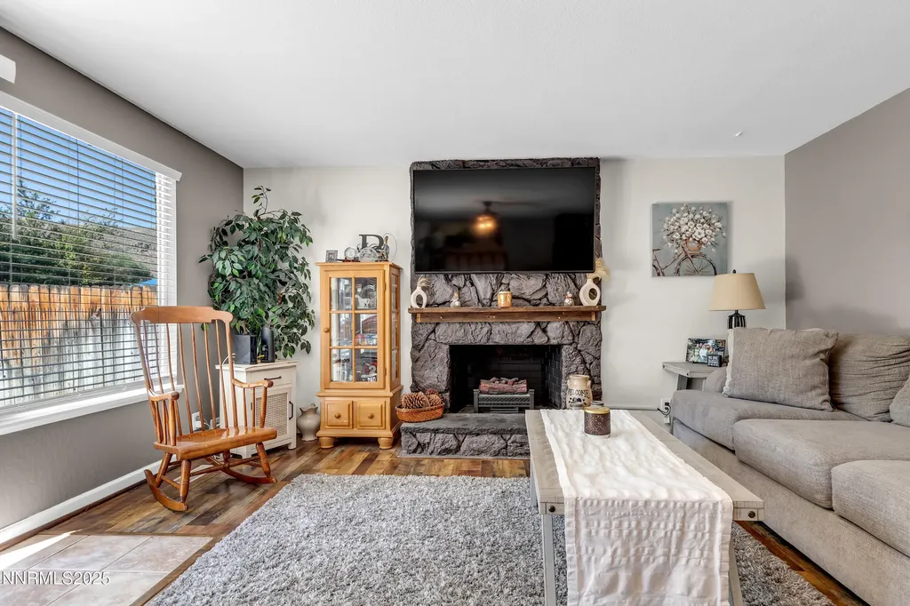 4210 Bismarck Reno NV 89502