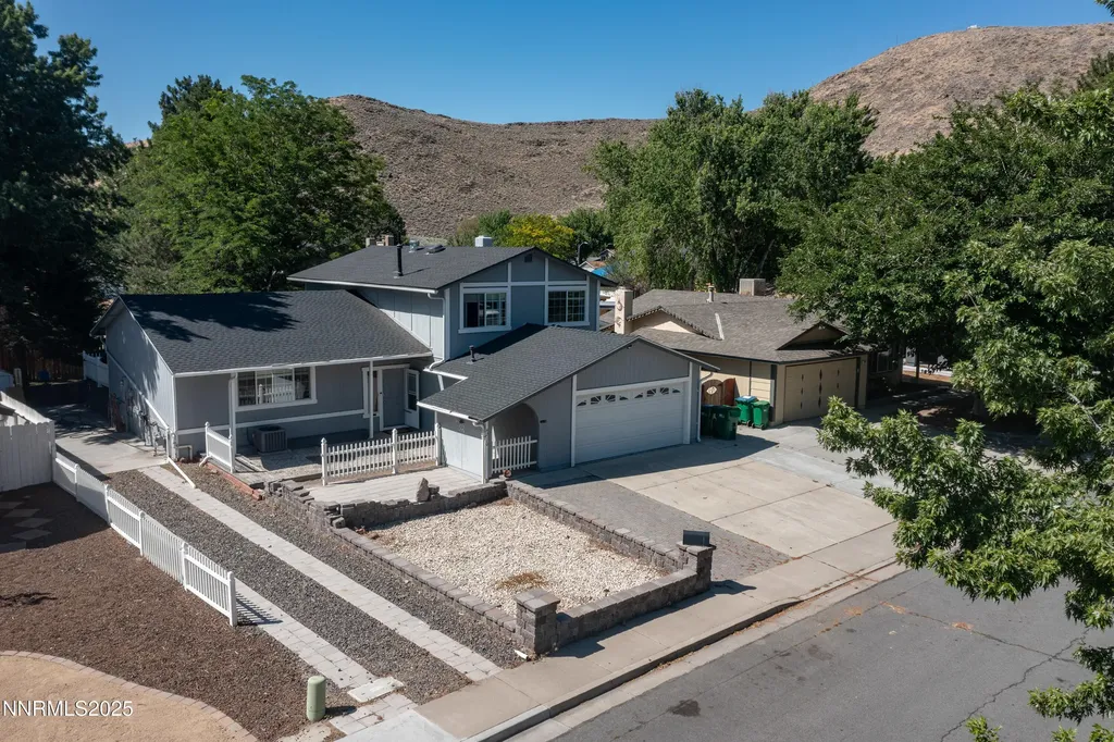 4210 Bismarck Reno NV 89502