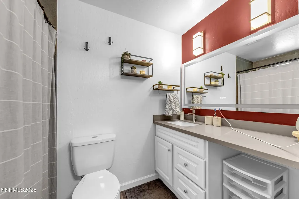 4210 Bismarck Reno NV 89502