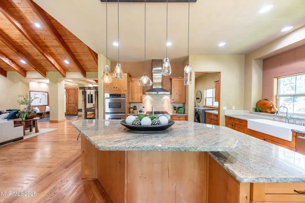 48 Rose Creek Reno NV 89511
