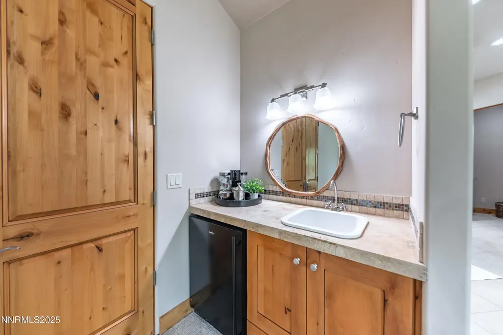 48 Rose Creek Reno NV 89511