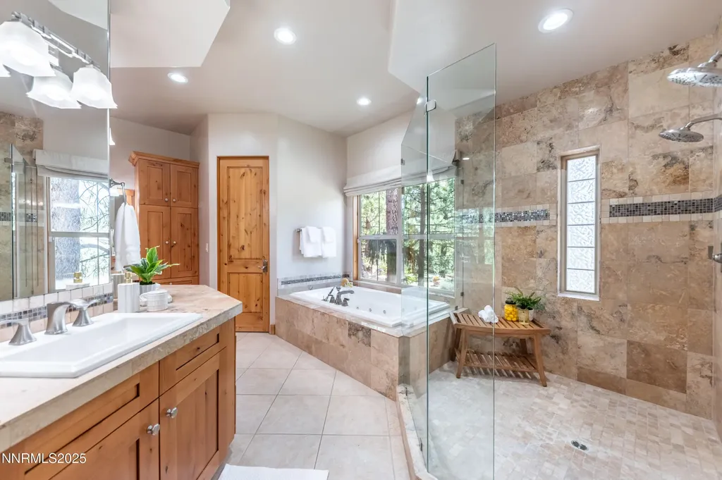 48 Rose Creek Reno NV 89511