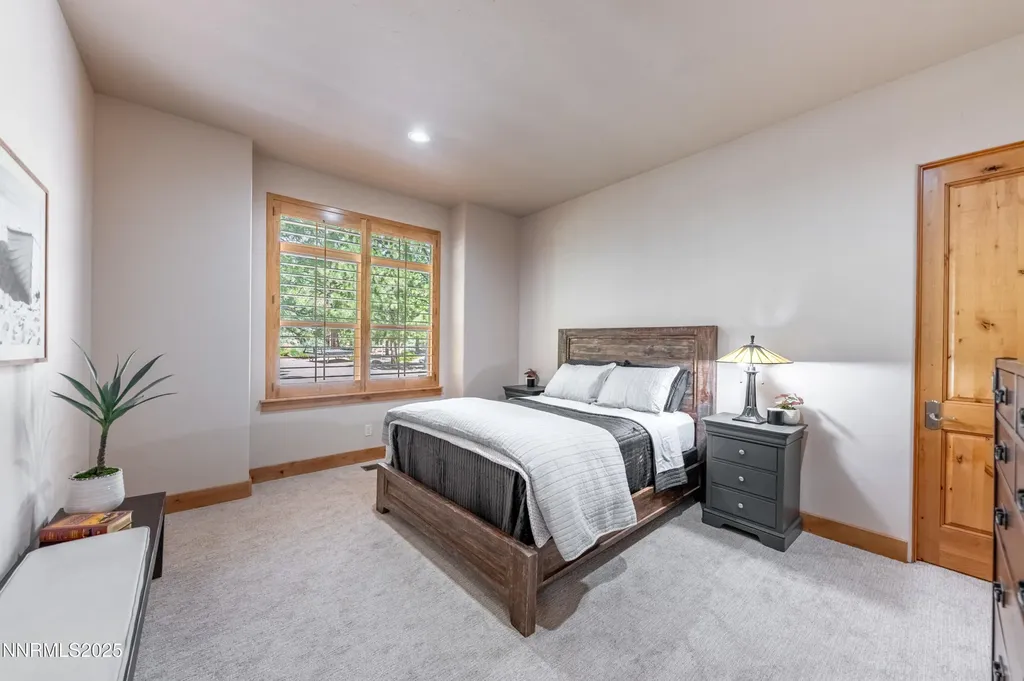 48 Rose Creek Reno NV 89511