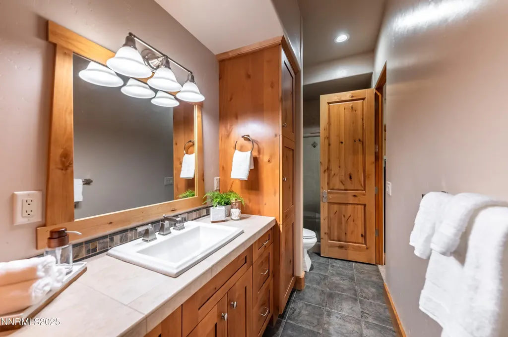 48 Rose Creek Reno NV 89511