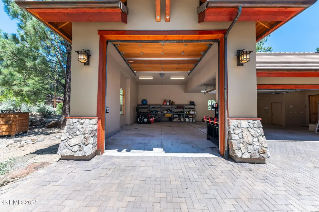 48 Rose Creek Reno NV 89511