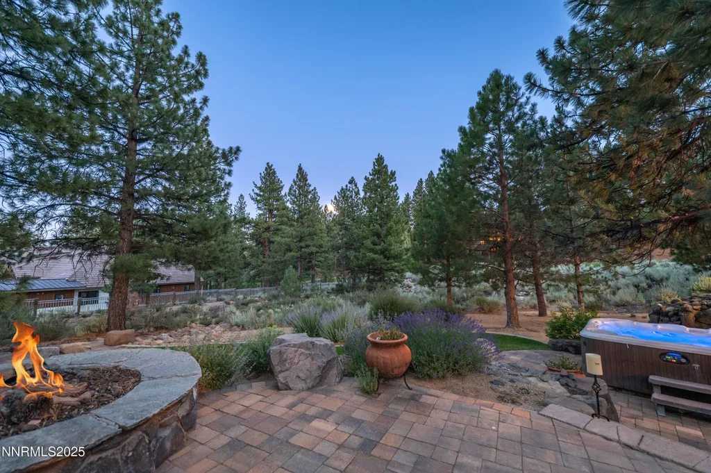48 Rose Creek Reno NV 89511