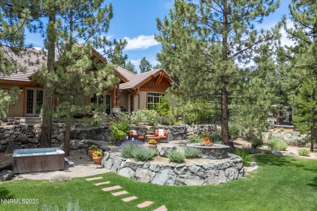 48 Rose Creek Reno NV 89511