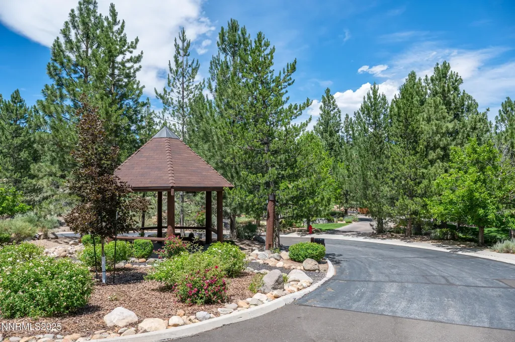 48 Rose Creek Reno NV 89511