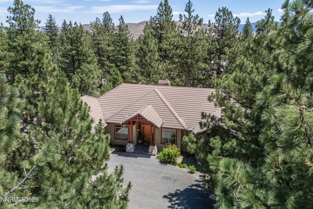 48 Rose Creek Reno NV 89511