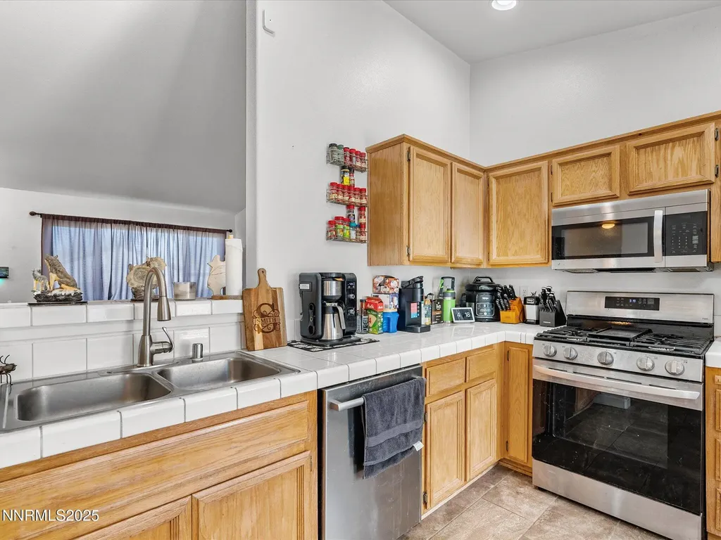 1324 Nevada Pacific Fernley NV 89408