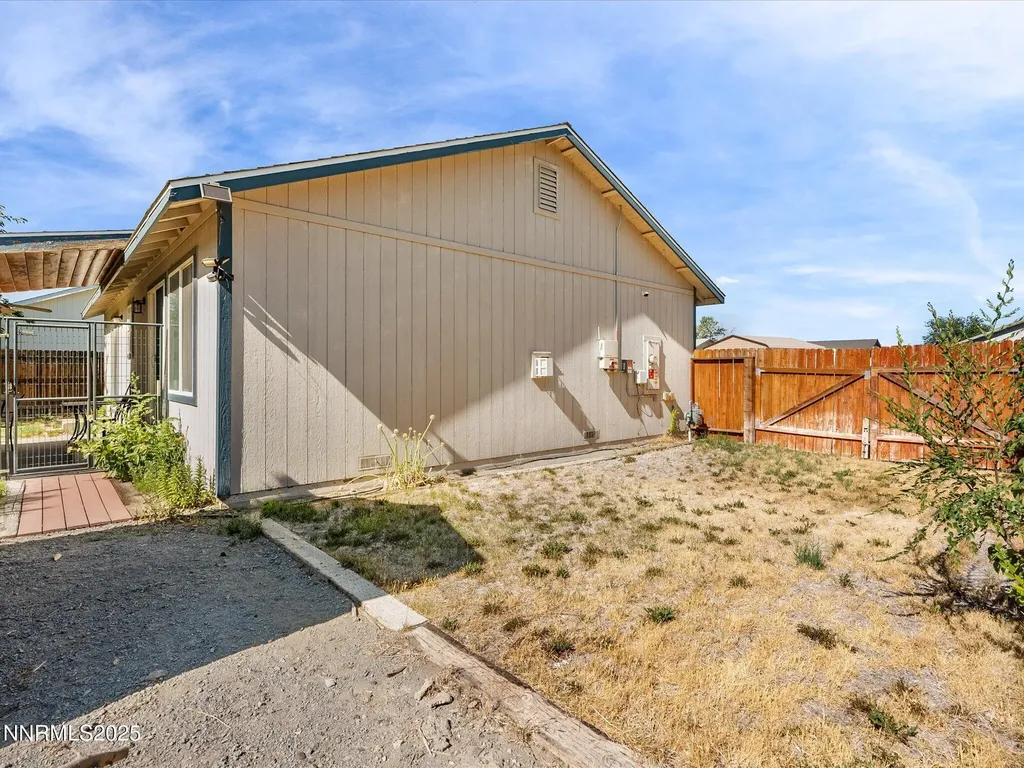 1324 Nevada Pacific Fernley NV 89408