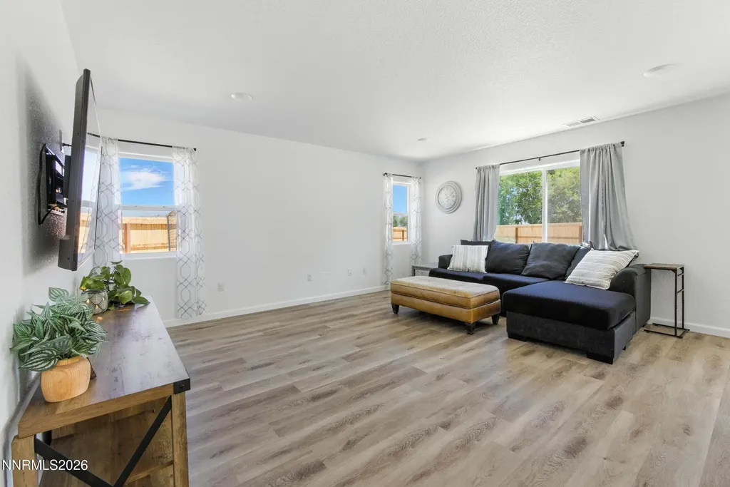 6778 Shell Fernley NV 89408