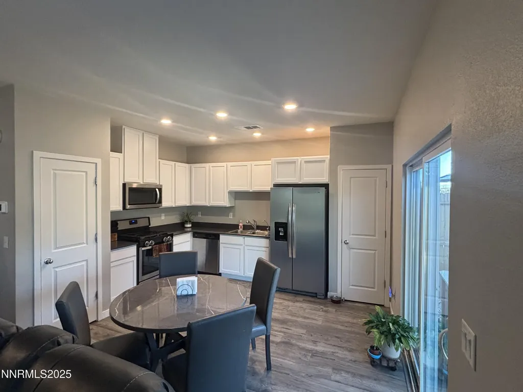 8886 Wolf Moon Reno NV 89506
