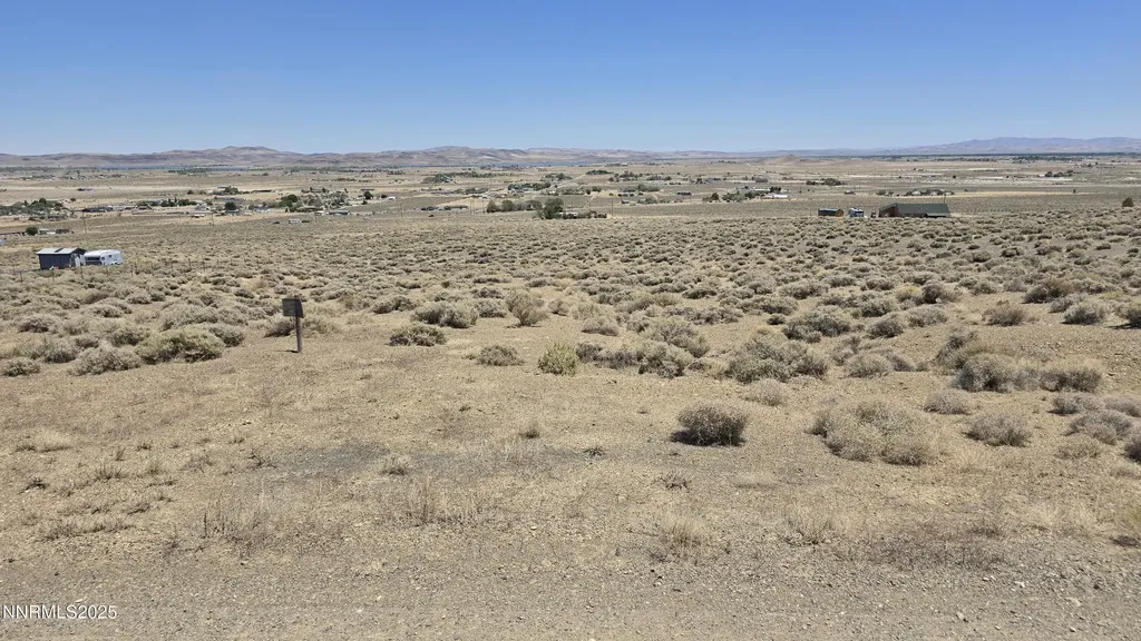 5600 Peek Silver Springs NV 89429
