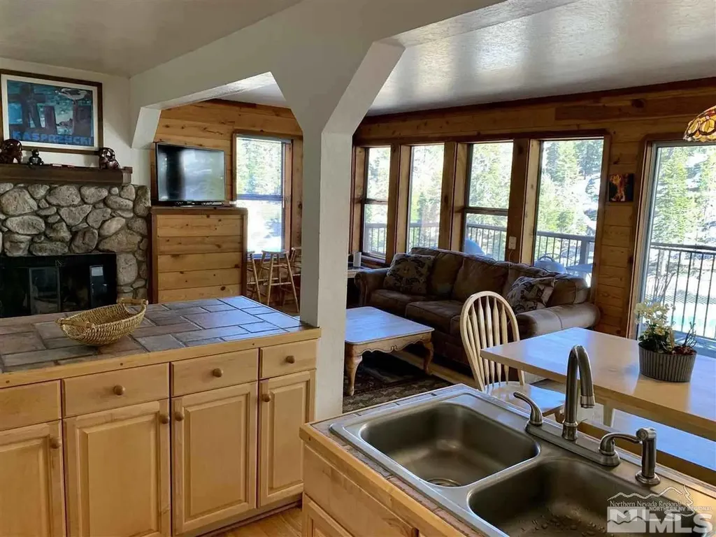 424 Quaking Aspen Lane Stateline NV 89449