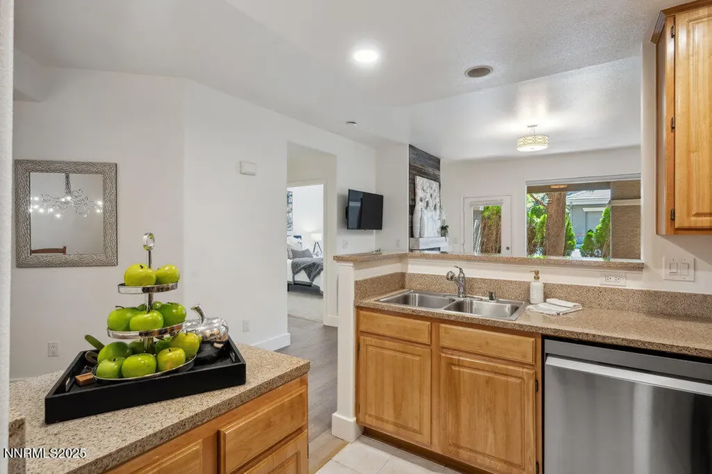 900 Meadows Reno NV 89521