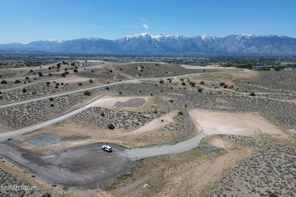 2000 Currant Gardnerville NV 89410