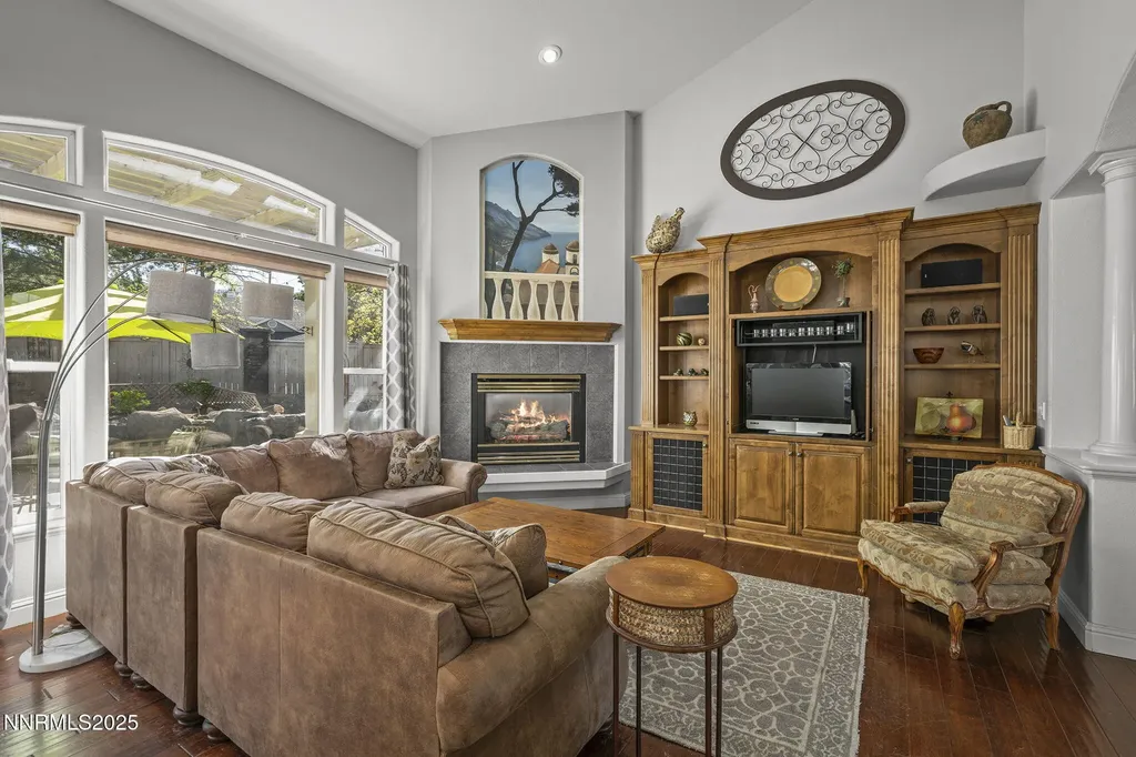 4374 Cullen Reno NV 89519