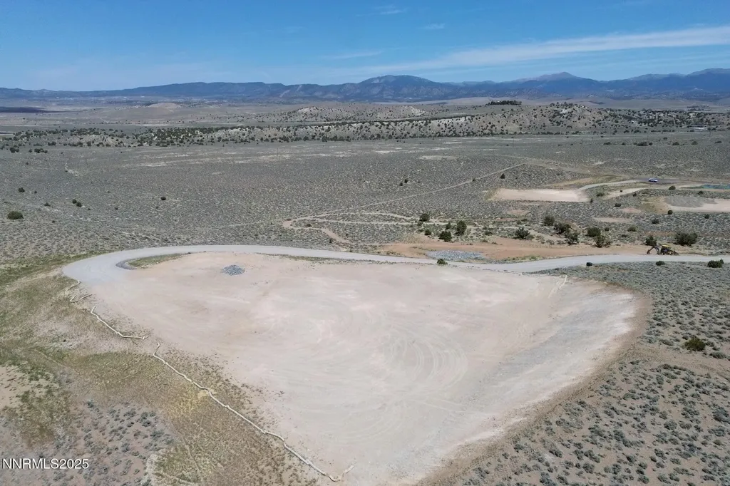 2020 Currant Gardnerville NV 89410