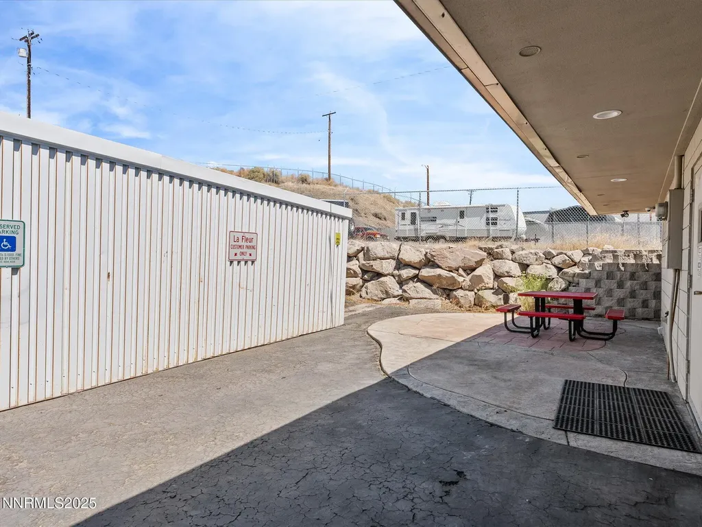2465 Sutro Reno NV 89512