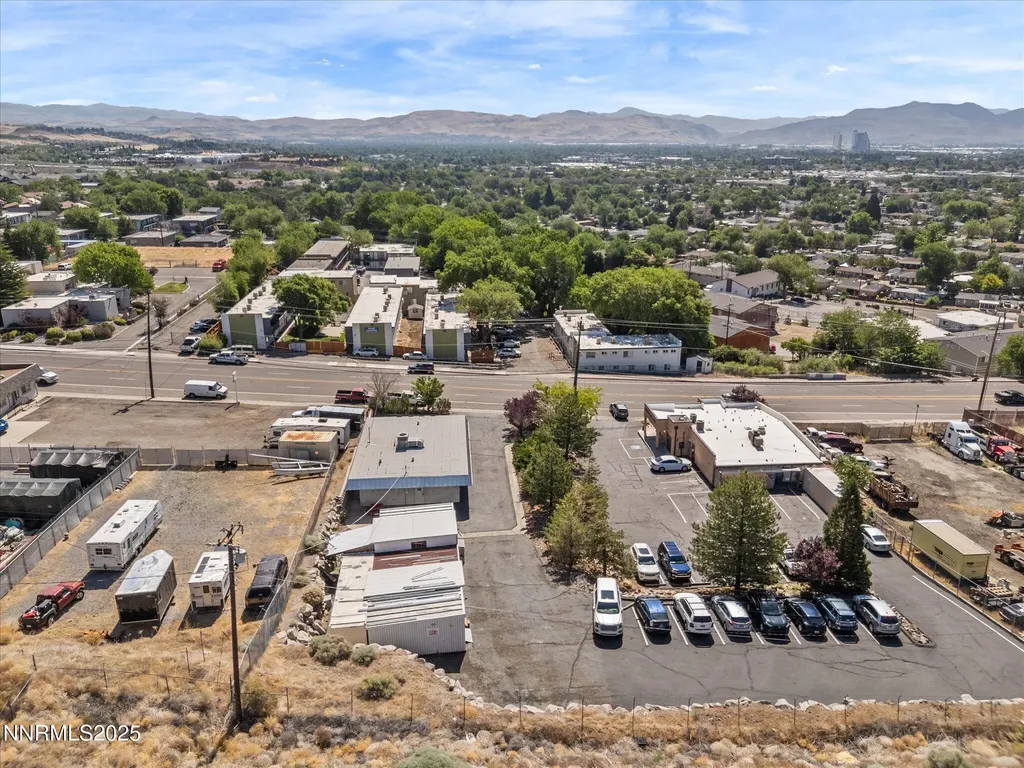 2465 Sutro Reno NV 89512