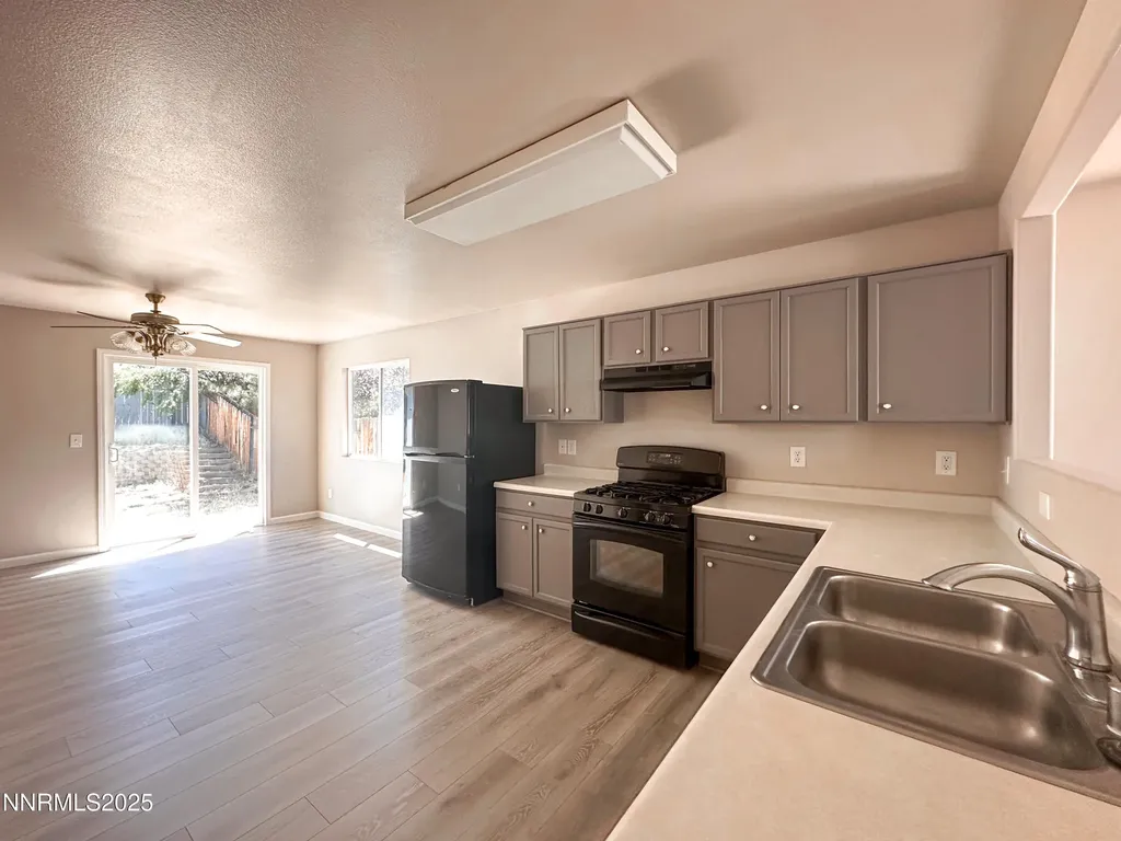7420 Findhorn Reno NV 89506