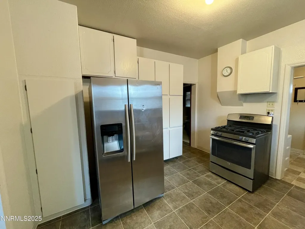 77 Lay Winnemucca NV 89445