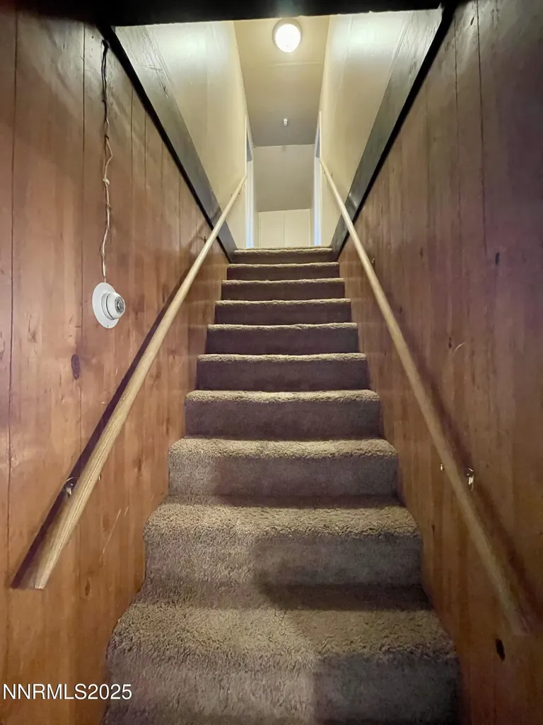 77 Lay Winnemucca NV 89445