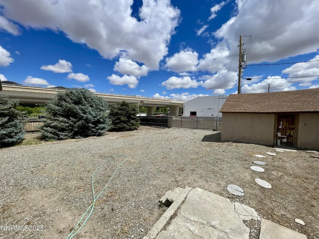 77 Lay Winnemucca NV 89445