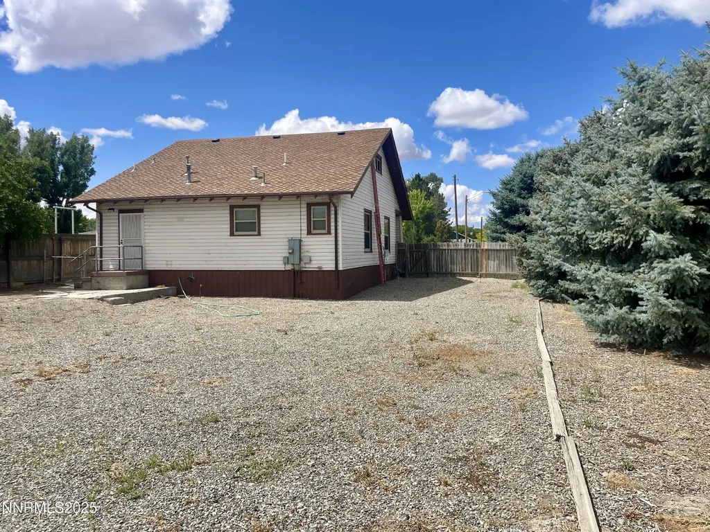 77 Lay Winnemucca NV 89445