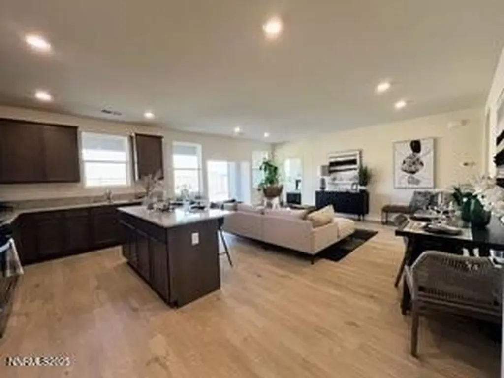 775 Sun Mesa Sun Valley NV 89433