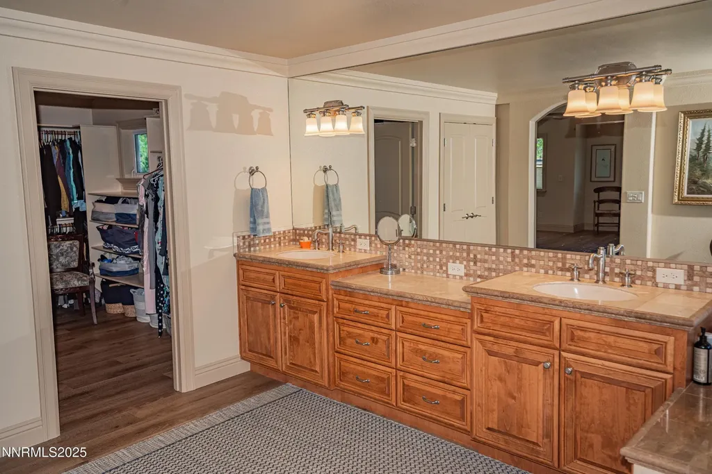 15045 Heathcliff Reno NV 89511
