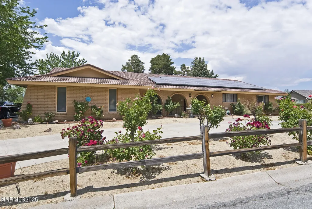 5705 Blue Hills Reno NV 89502