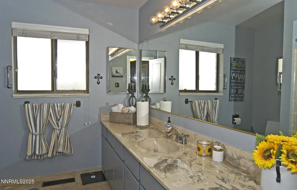5705 Blue Hills Reno NV 89502