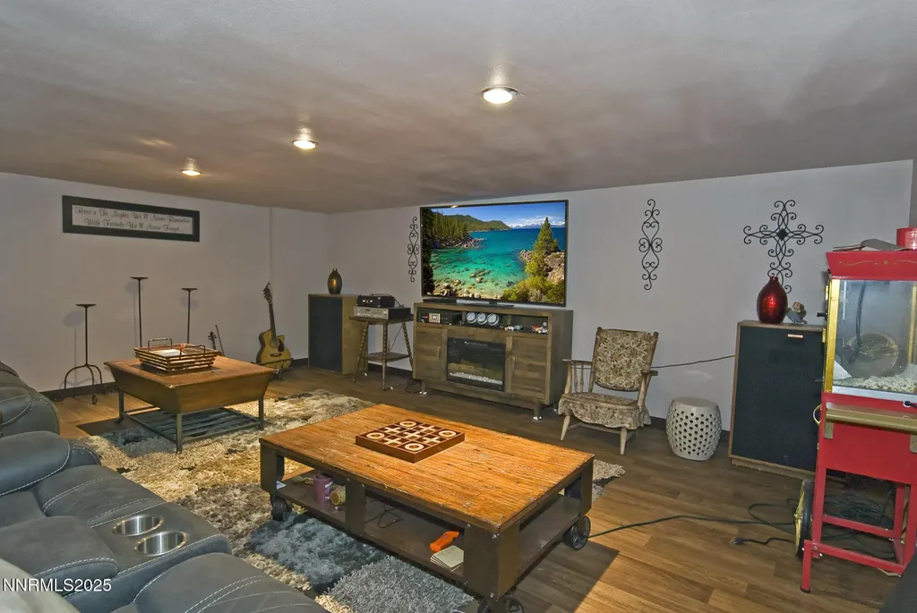 5705 Blue Hills Reno NV 89502