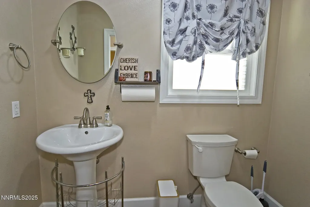 5705 Blue Hills Reno NV 89502