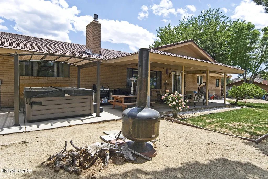 5705 Blue Hills Reno NV 89502