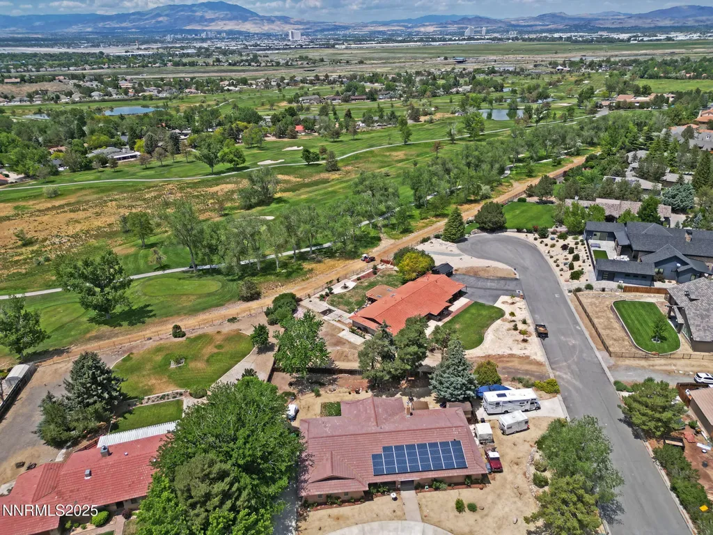 5705 Blue Hills Reno NV 89502