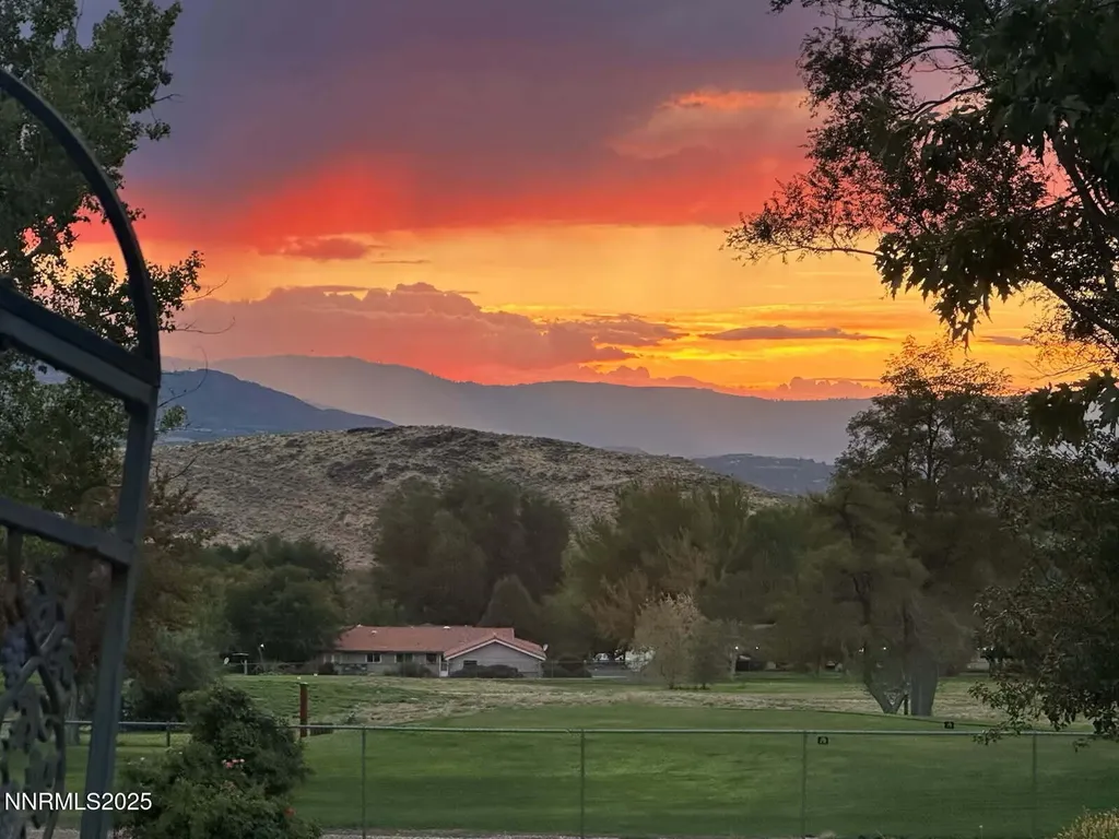 5705 Blue Hills Reno NV 89502